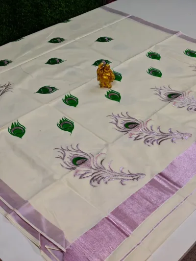 Soft Printed Cotton Saree – Off White & Lavender
